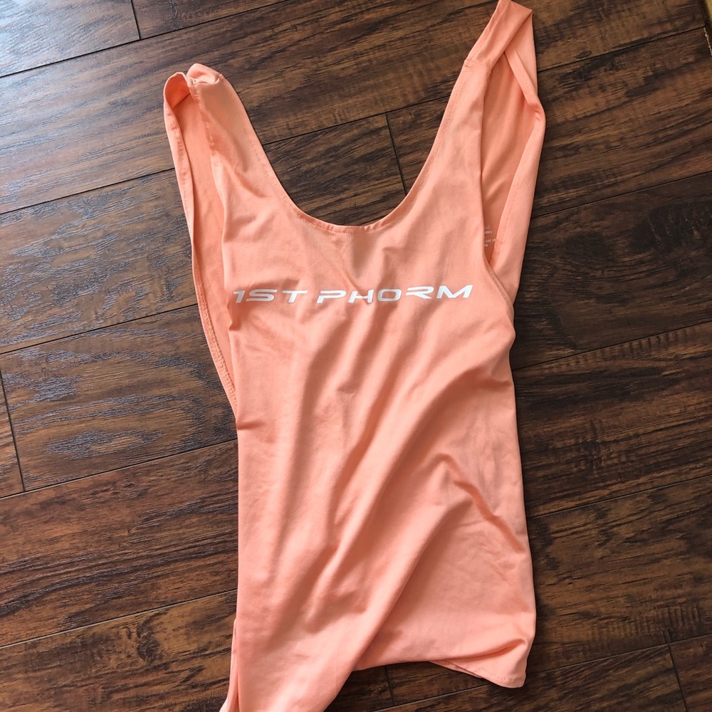 1st Phorm cross workout tee